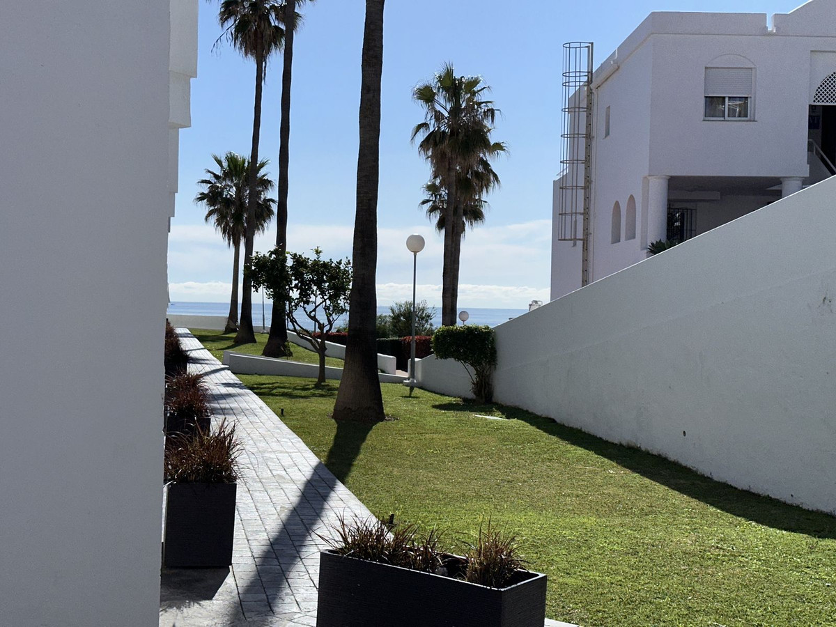 2 Bed Apartment for sale in Mijas Costa Costa Del Sol, Málaga, Spain