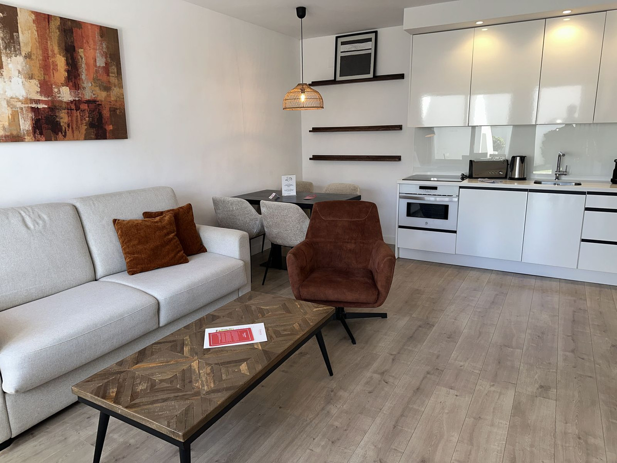 2 Bed Apartment for sale in Mijas Costa Costa Del Sol, Málaga, Spain