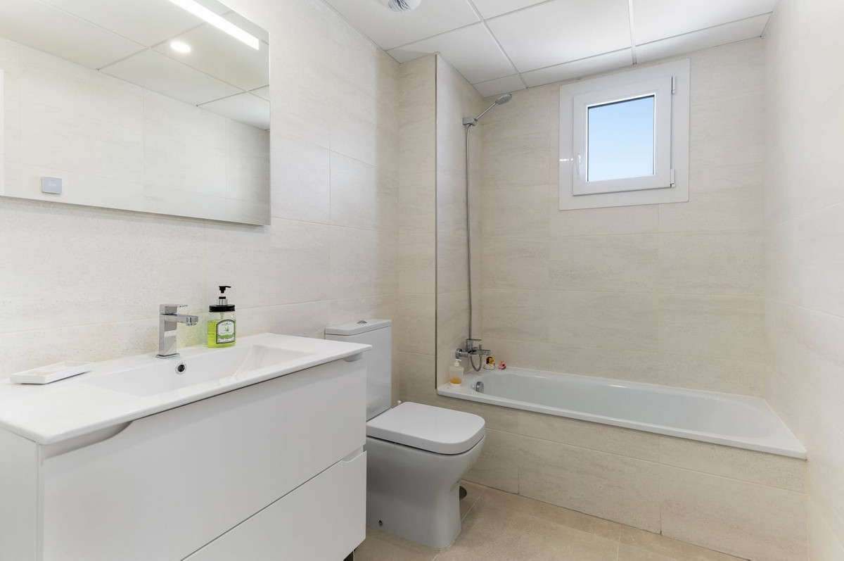 3 Bed Townhouse for sale in La Cala De Mijas Costa Del Sol, Málaga, Spain
