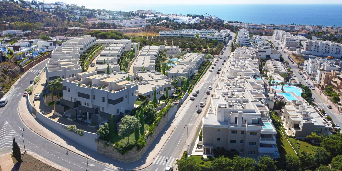 3 Bed Townhouse for sale in La Cala De Mijas Costa Del Sol, Málaga, Spain