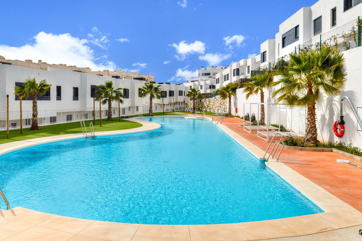 3 Bed Townhouse for sale in La Cala De Mijas Costa Del Sol, Málaga, Spain