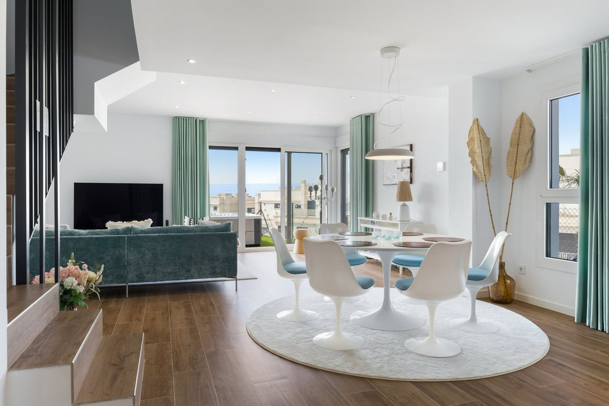 3 Bed Townhouse for sale in La Cala De Mijas Costa Del Sol, Málaga, Spain
