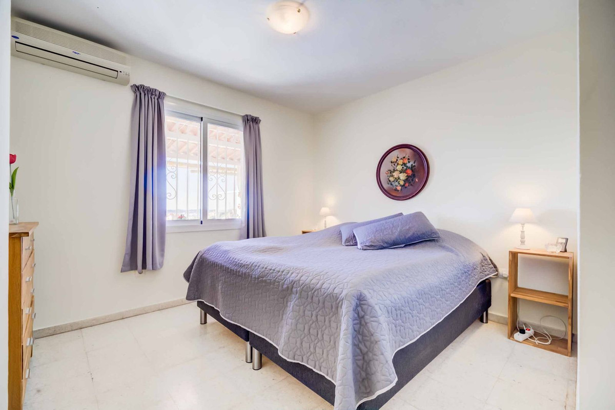 Se vende Villa - Chalet de 2 dormitorios en Costa Del Sol, Málaga, España
