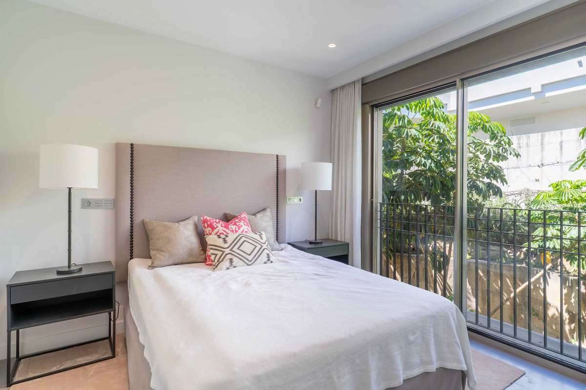 Se vende Apartamento en Planta Última de 4 dormitorios en Costa Del Sol, Málaga, España