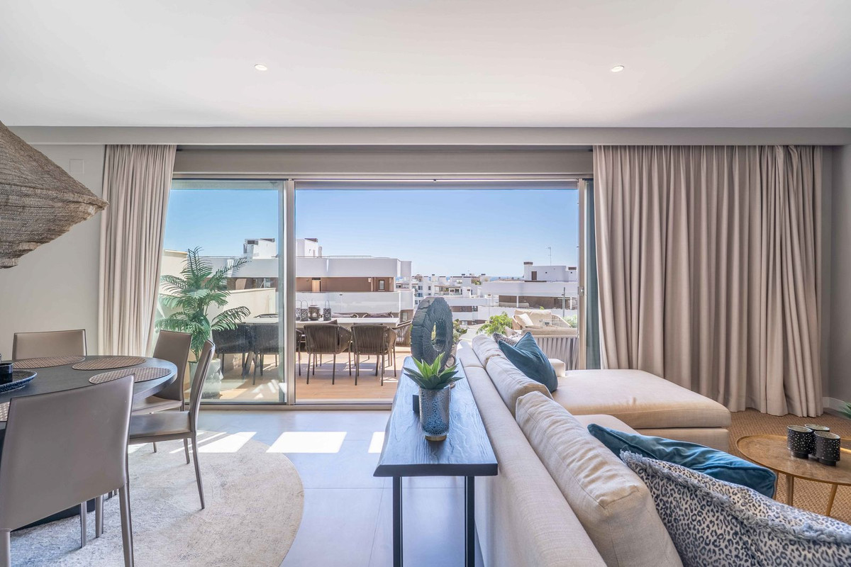 Se vende Apartamento en Planta Última de 4 dormitorios en Costa Del Sol, Málaga, España