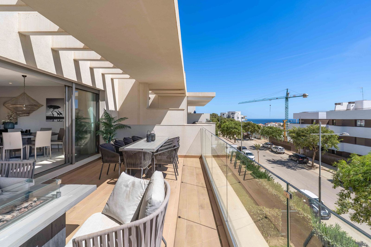Se vende Apartamento en Planta Última de 4 dormitorios en Costa Del Sol, Málaga, España