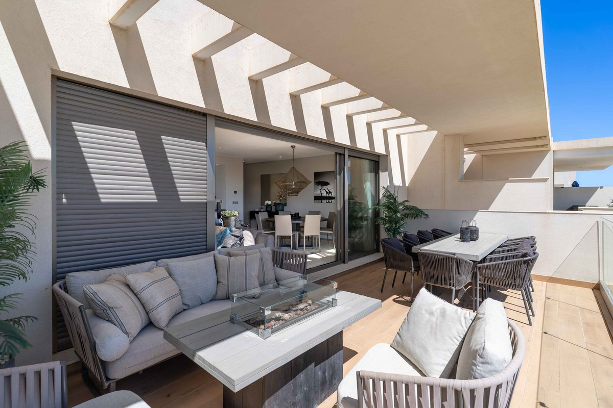 Se vende Apartamento en Planta Última de 4 dormitorios en Costa Del Sol, Málaga, España