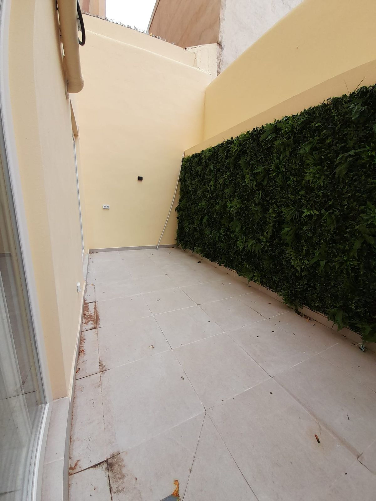 Se vende Apartamento Planta Baja de 3 dormitorios en Costa Del Sol, Málaga, España