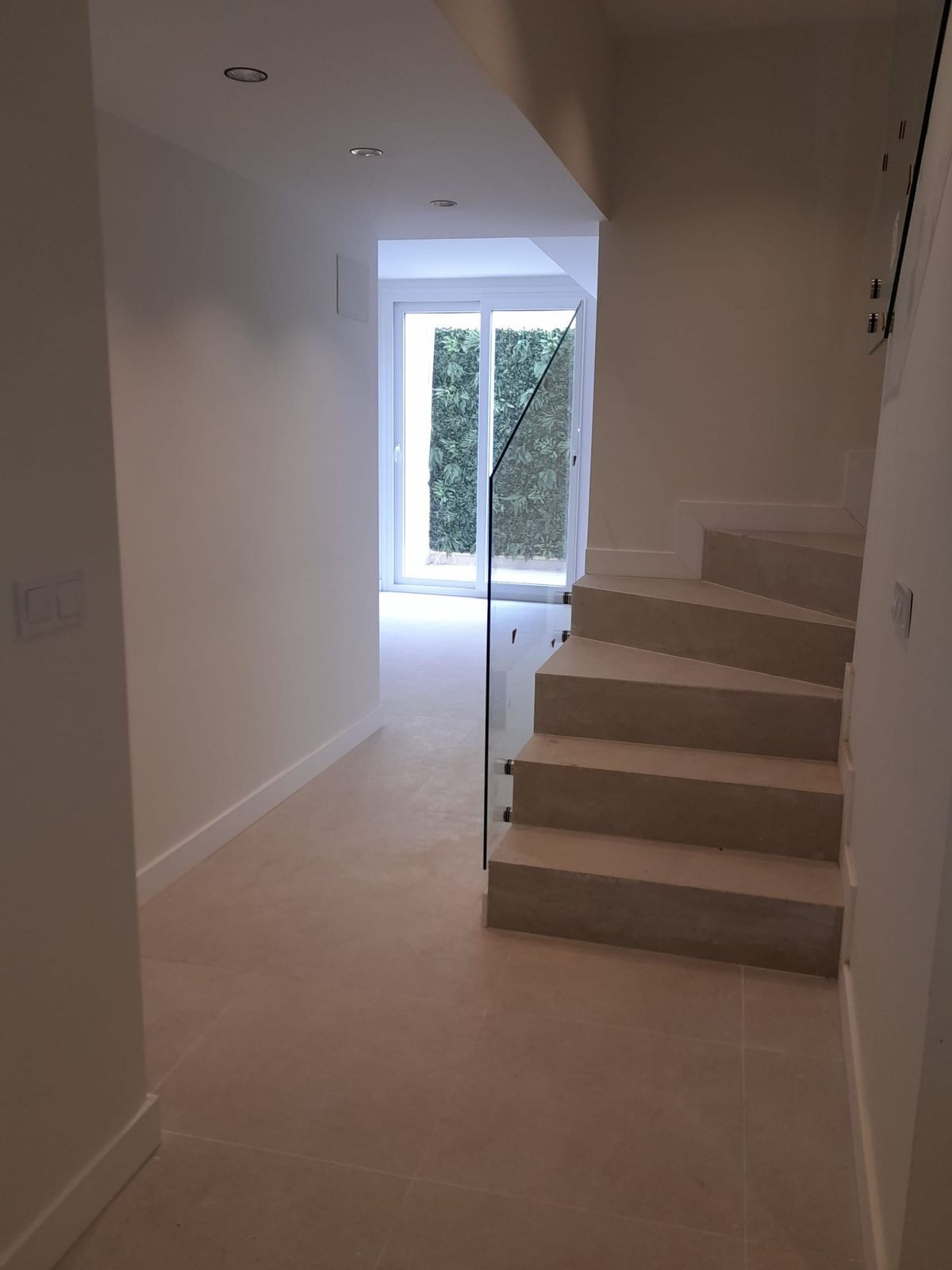 Se vende Apartamento Planta Baja de 3 dormitorios en Costa Del Sol, Málaga, España