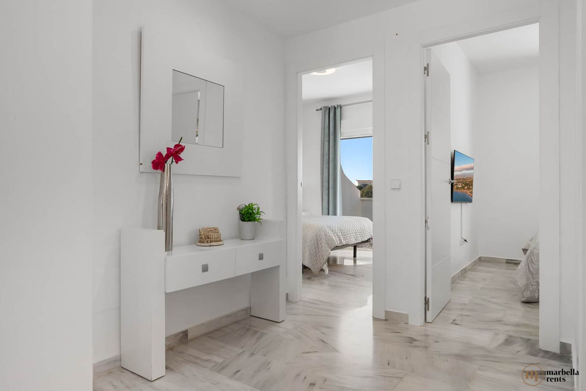 Se vende Pareada de 6 dormitorios en Costa Del Sol, Málaga, España