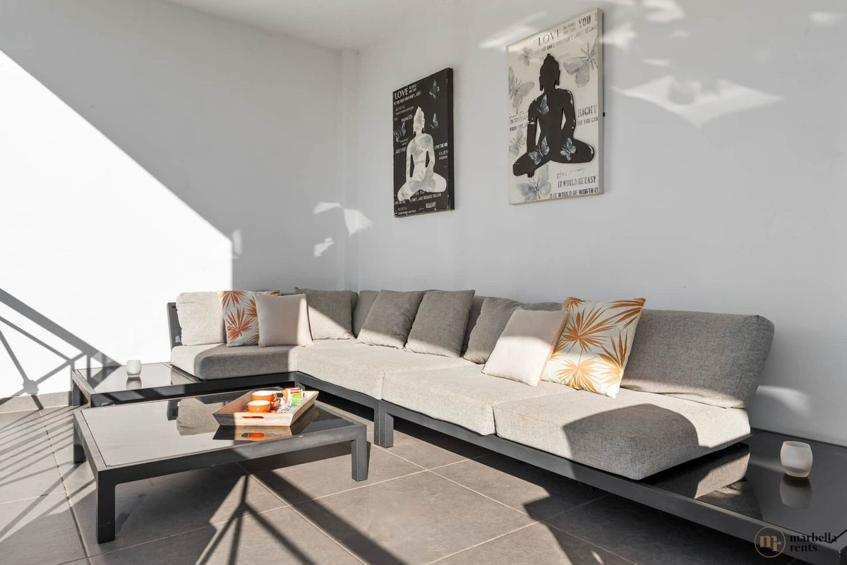 Se vende Pareada de 6 dormitorios en Costa Del Sol, Málaga, España