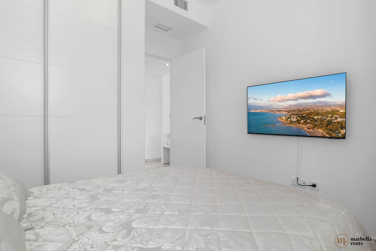 Se vende Pareada de 6 dormitorios en Costa Del Sol, Málaga, España