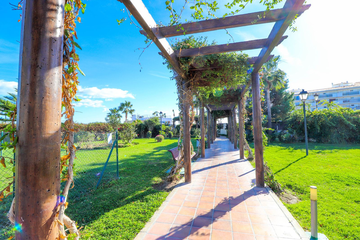 Se vende Ático de 1 dormitorios en Costa Del Sol, Málaga, España