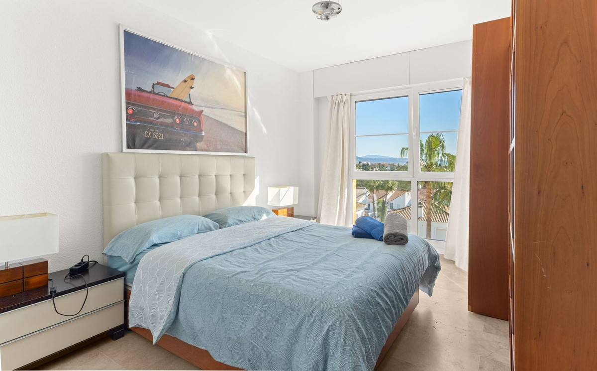 2 Bed Apartment for sale in Atalaya Costa Del Sol, Málaga, Spain