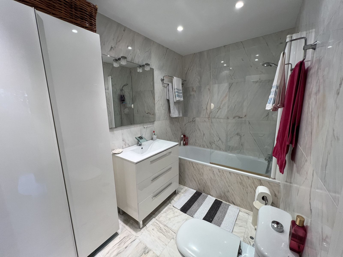 2 Bed Apartment for sale in Mijas Golf Costa Del Sol, Málaga, Spain