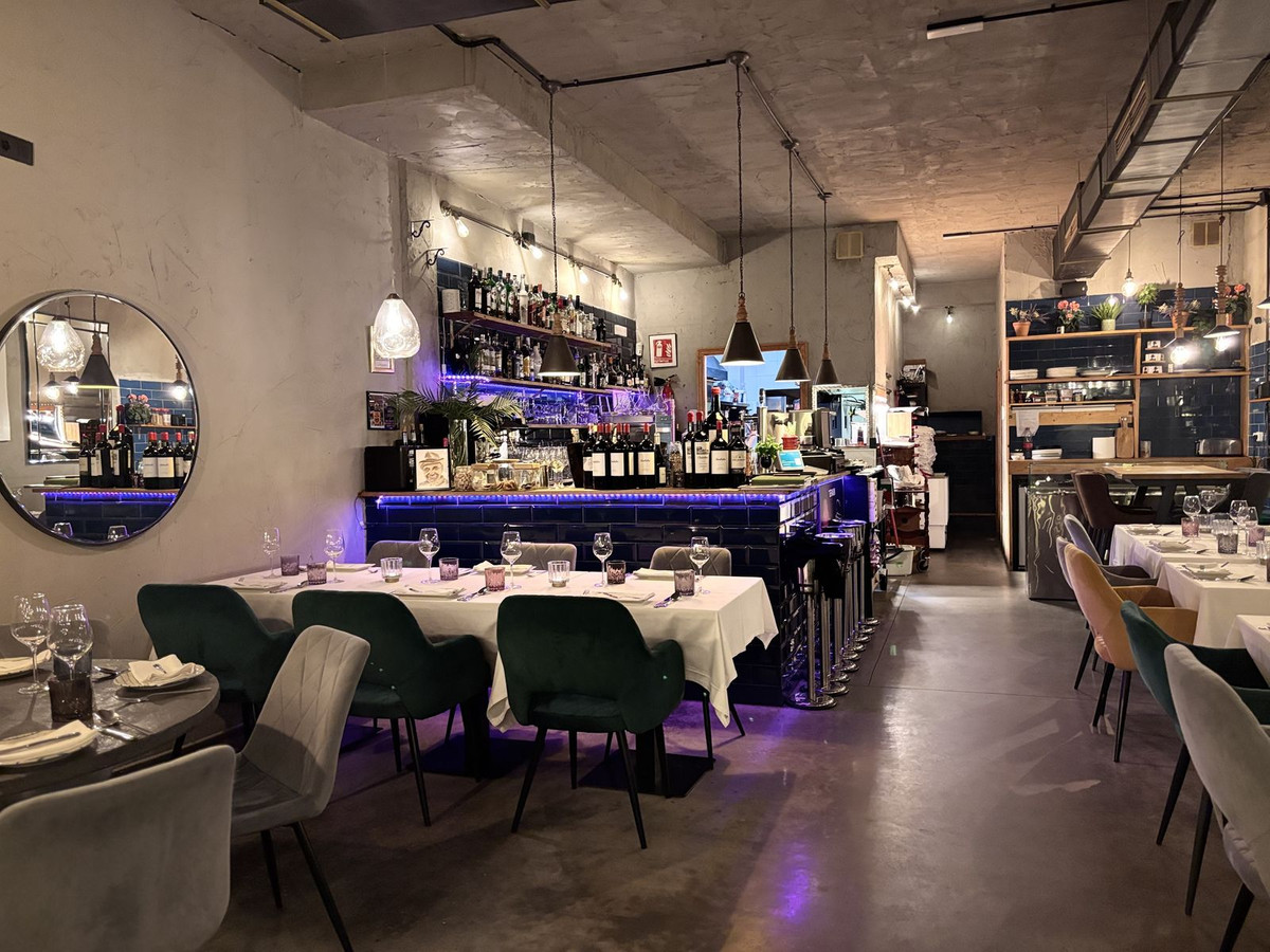 Se vende Restaurante  en Costa Del Sol, Málaga, España