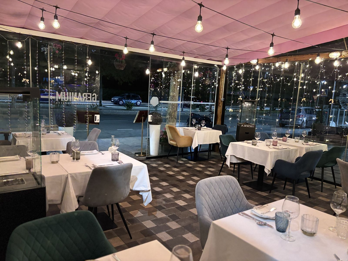 Se vende Restaurante  en Costa Del Sol, Málaga, España