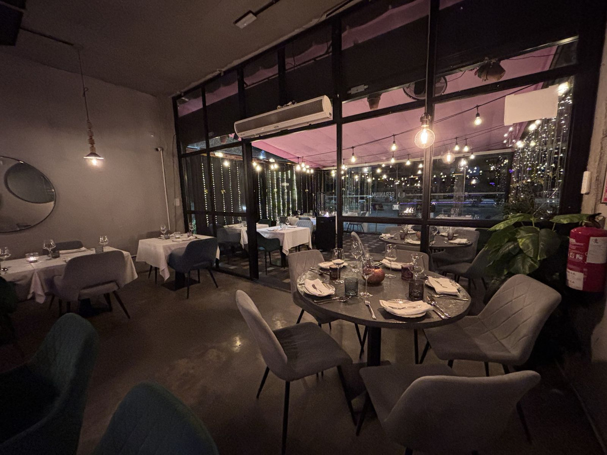 Se vende Restaurante  en Costa Del Sol, Málaga, España