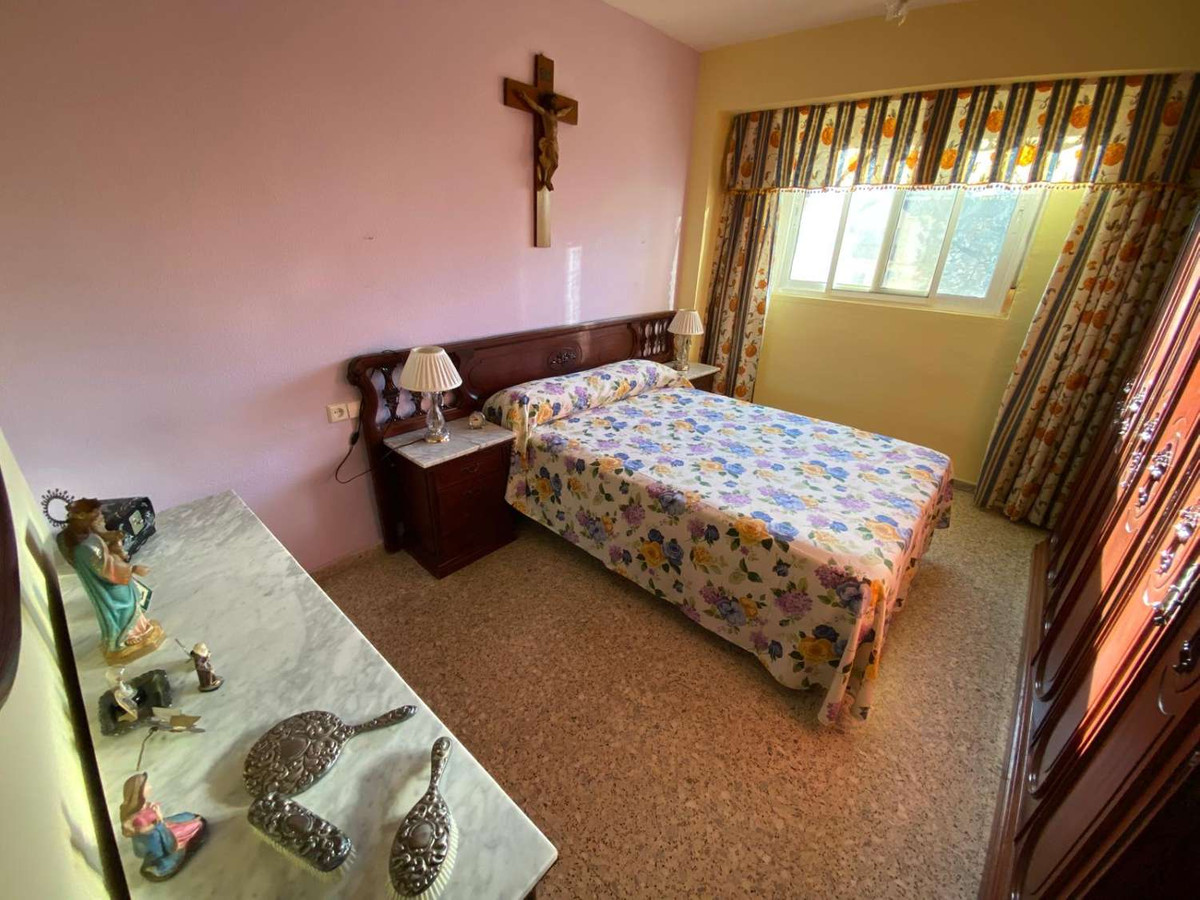 4 Bed Apartment for sale in Málaga Costa Del Sol, Málaga, Spain