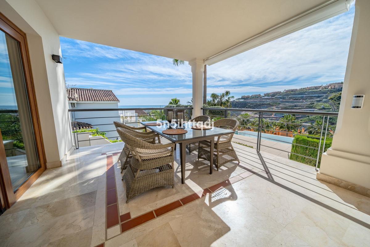 Se vende Villa - Chalet de 5 dormitorios en Costa Del Sol, Málaga, España