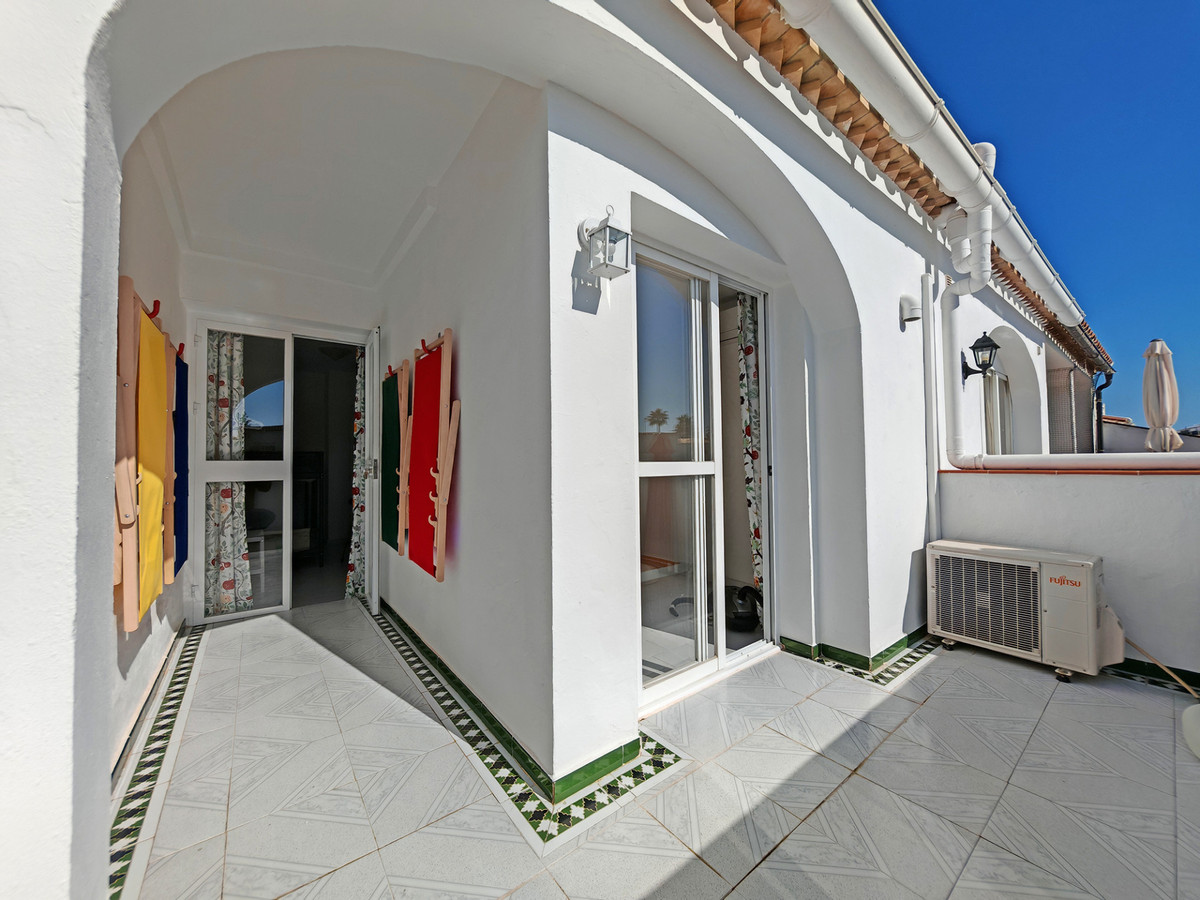 3 Bed Townhouse for sale in Manilva Costa Del Sol, Málaga, Spain