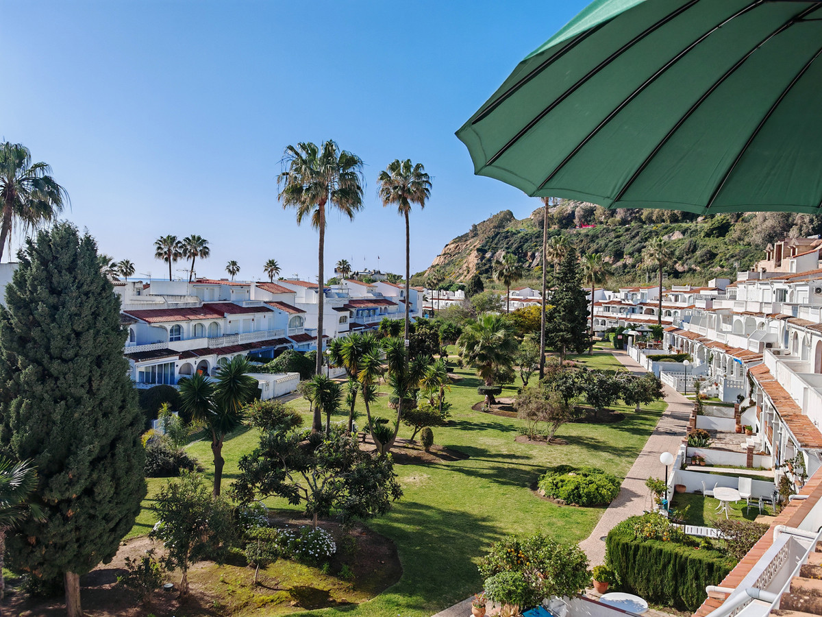 3 Bed Townhouse for sale in Manilva Costa Del Sol, Málaga, Spain