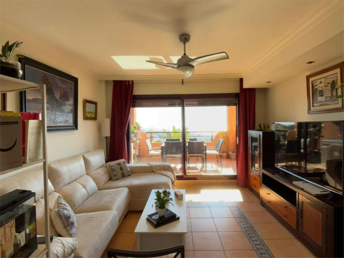 Se vende Apartamento Planta Media de 2 dormitorios en Costa Del Sol, Málaga, España