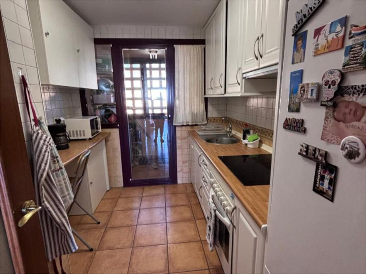 Se vende Apartamento Planta Media de 2 dormitorios en Costa Del Sol, Málaga, España