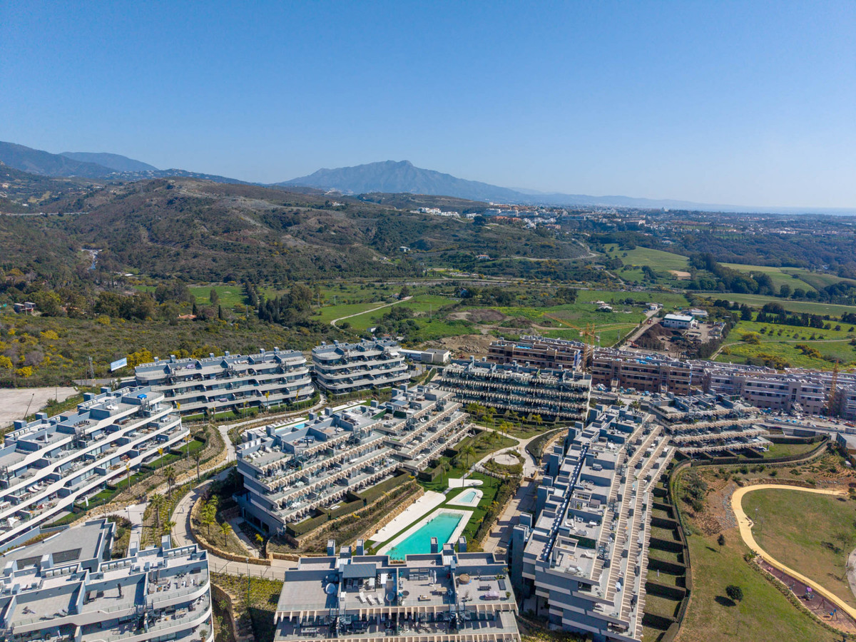 3 Bed Apartment for sale in Estepona Costa Del Sol, Málaga, Spain