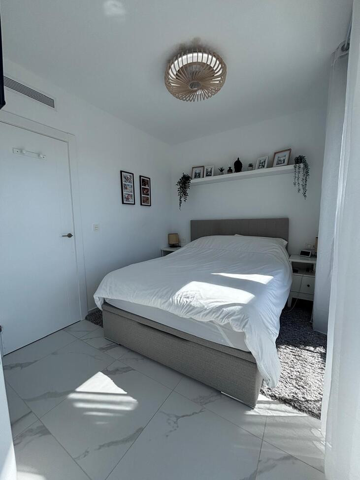 Se vende Villa - Chalet de 5 dormitorios en Costa Blanca, Alicante, España