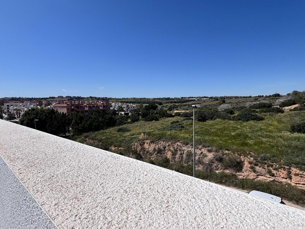 Se vende Villa - Chalet de 5 dormitorios en Costa Blanca, Alicante, España