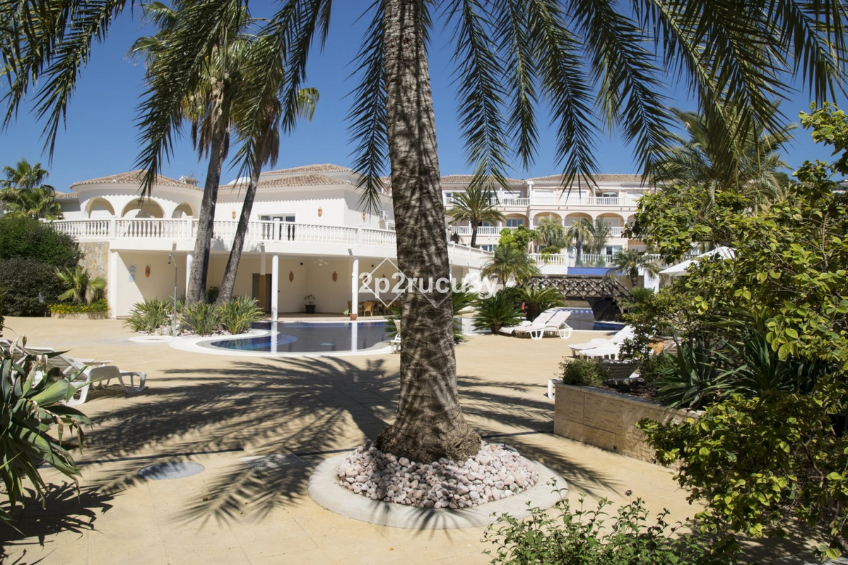 Se vende Apartamento Planta Baja de 2 dormitorios en Costa Blanca, Alicante, España