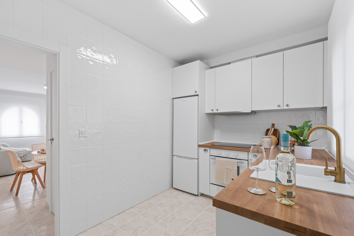 2 Bed Townhouse for sale in Playa Flamenca Costa Blanca, Alicante, Spain