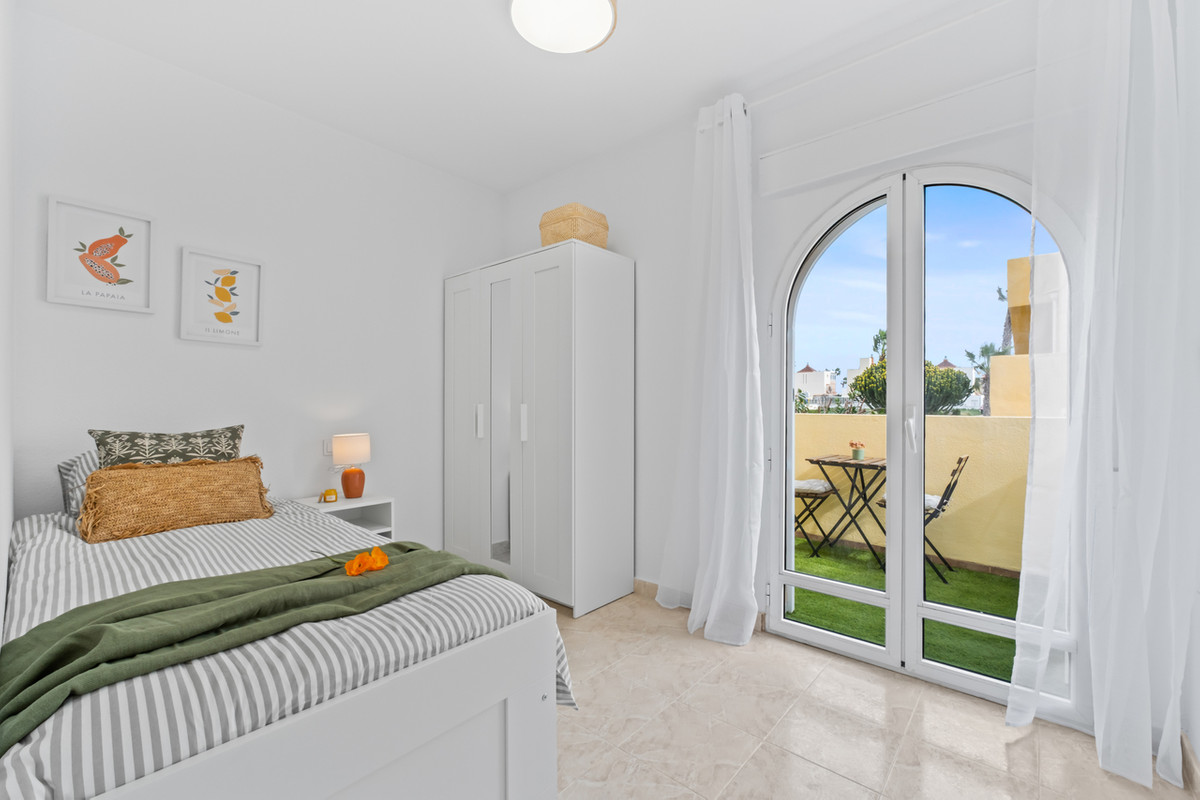 2 Bed Townhouse for sale in Playa Flamenca Costa Blanca, Alicante, Spain