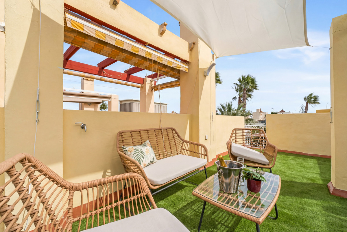 2 Bed Townhouse for sale in Playa Flamenca Costa Blanca, Alicante, Spain