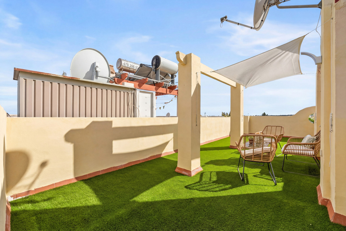 2 Bed Townhouse for sale in Playa Flamenca Costa Blanca, Alicante, Spain