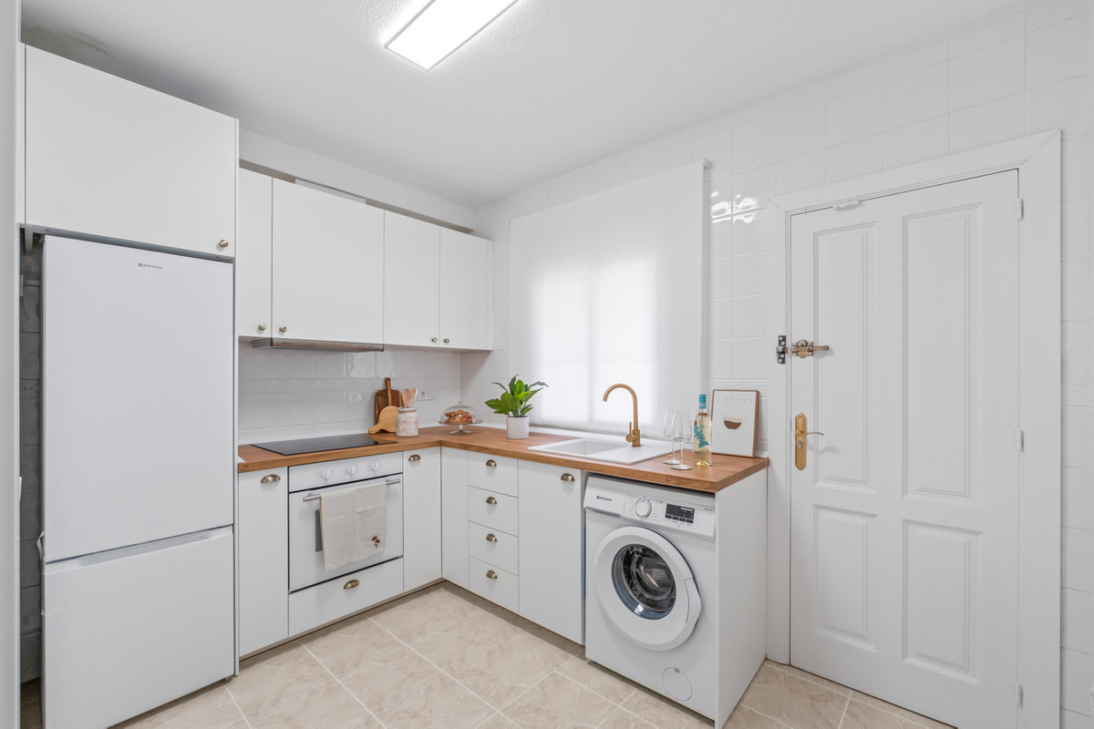 2 Bed Townhouse for sale in Playa Flamenca Costa Blanca, Alicante, Spain