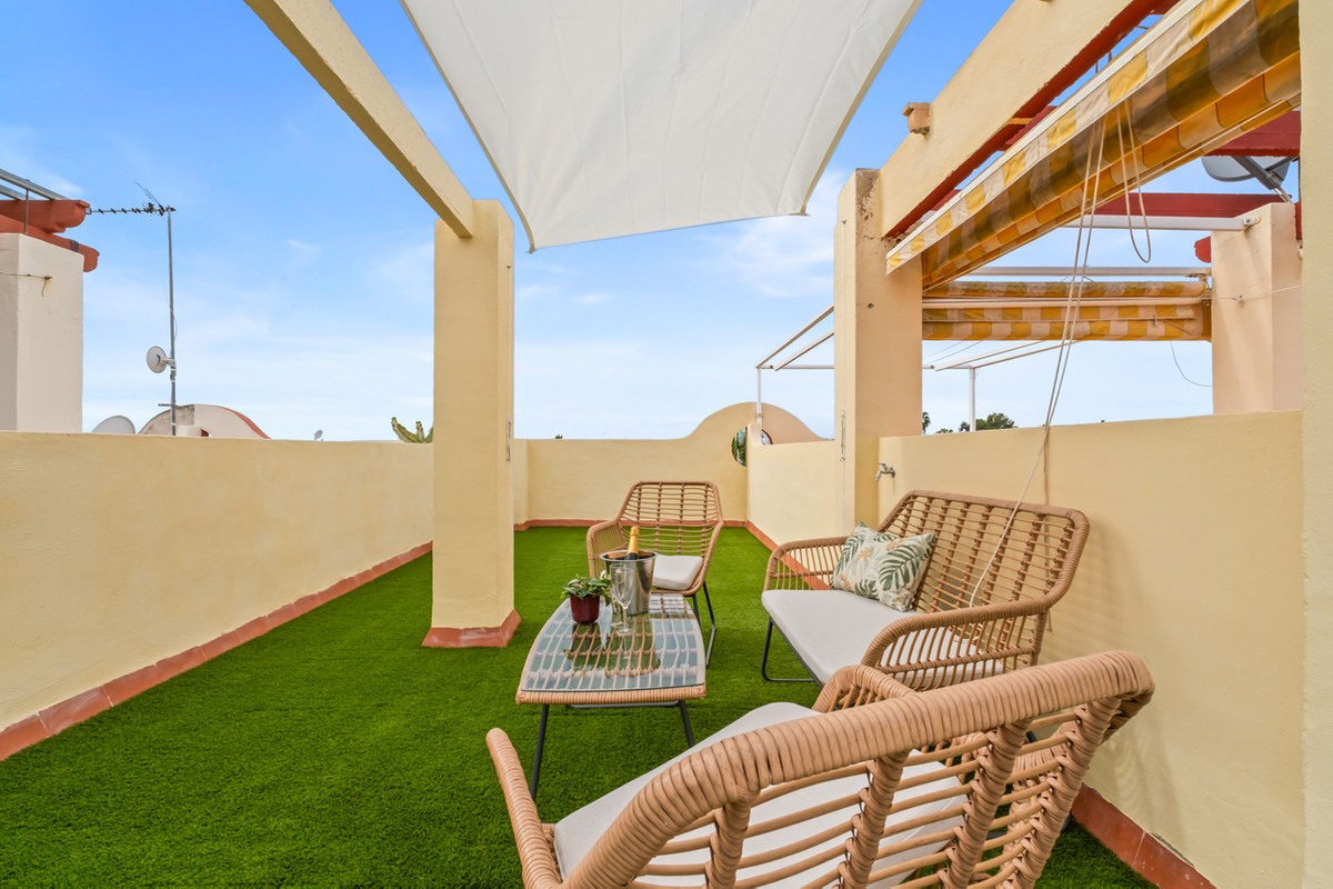 2 Bed Townhouse for sale in Playa Flamenca Costa Blanca, Alicante, Spain