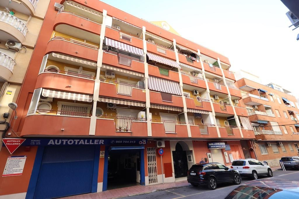 1 Bed Apartment for sale in Torrevieja Costa Blanca, Alicante, Spain