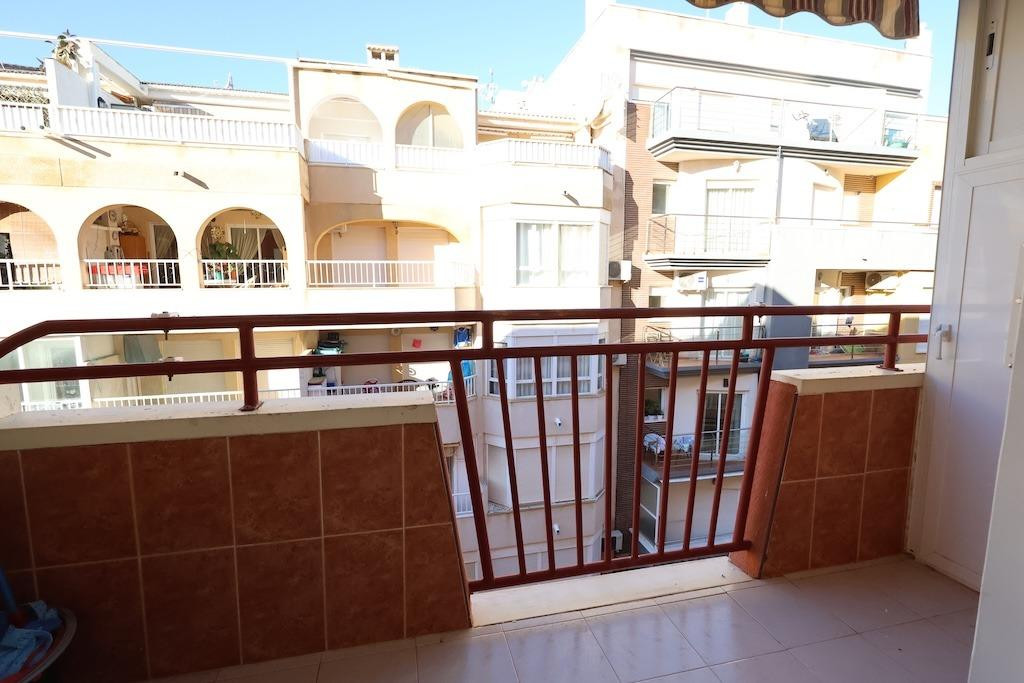 Se vende Apartamento Planta Media de 1 dormitorios en Costa Blanca, Alicante, España