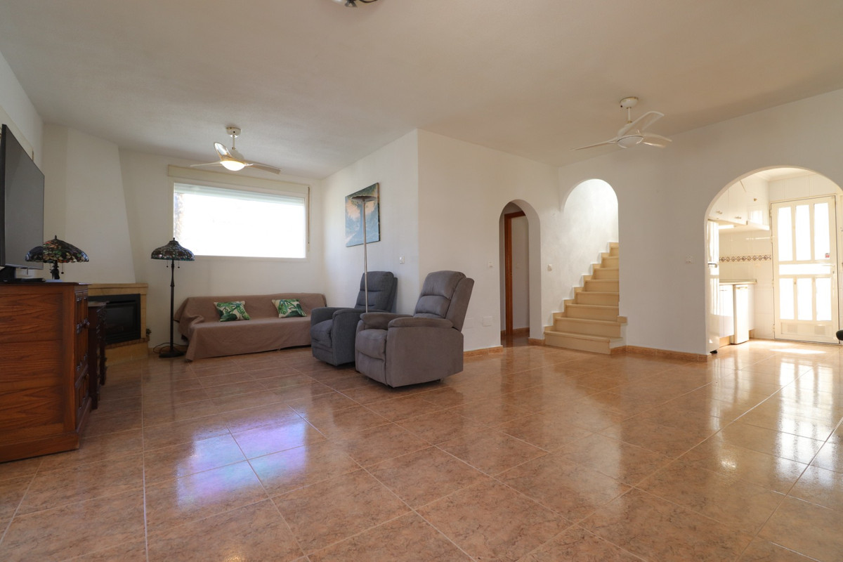 Se vende Villa - Chalet de 2 dormitorios en Costa Blanca, Alicante, España