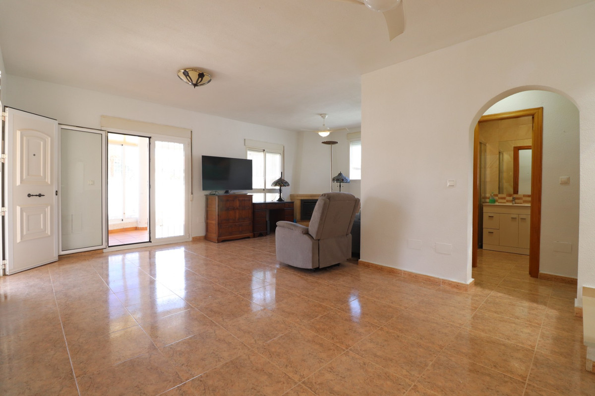 Se vende Villa - Chalet de 2 dormitorios en Costa Blanca, Alicante, España