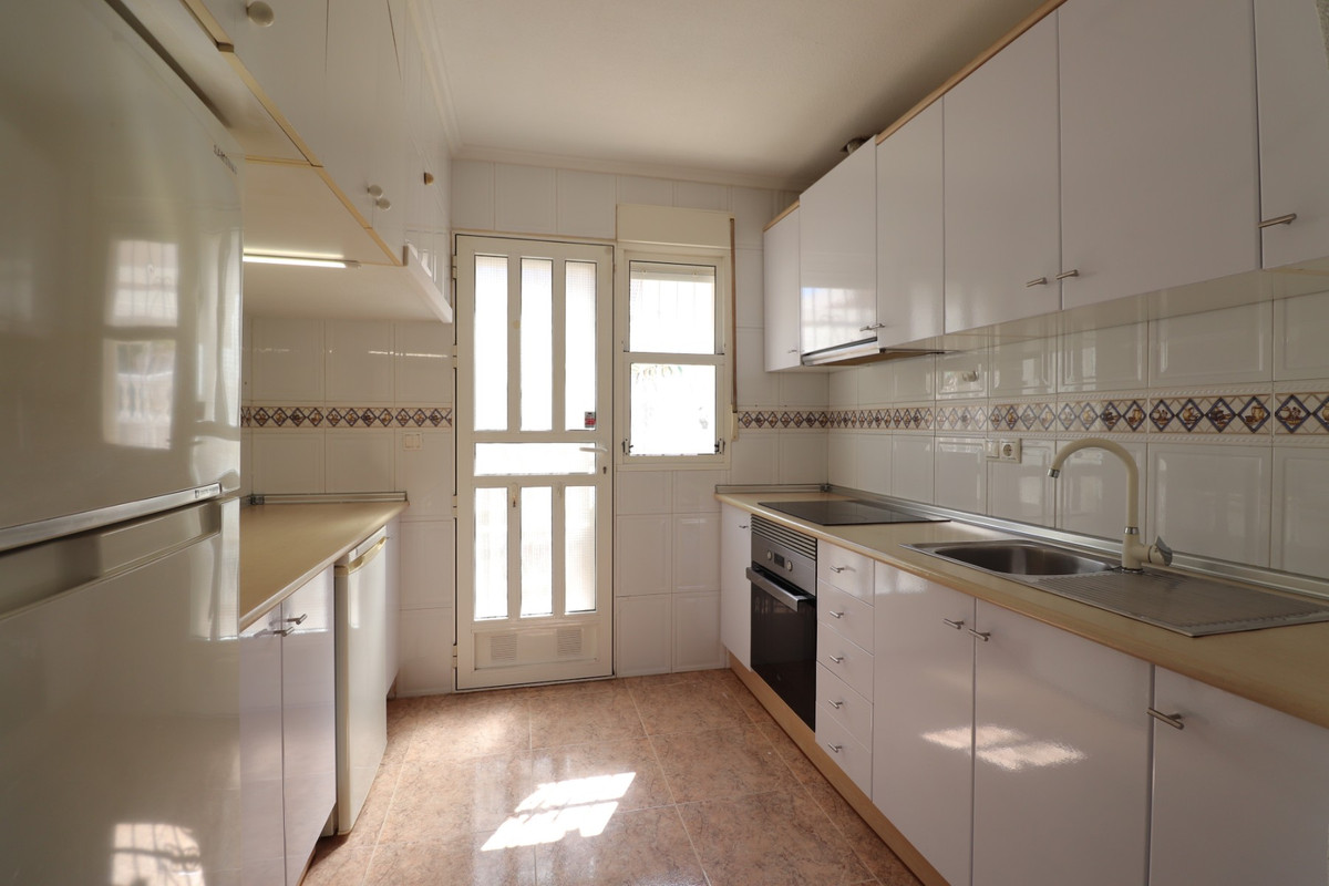Se vende Villa - Chalet de 2 dormitorios en Costa Blanca, Alicante, España