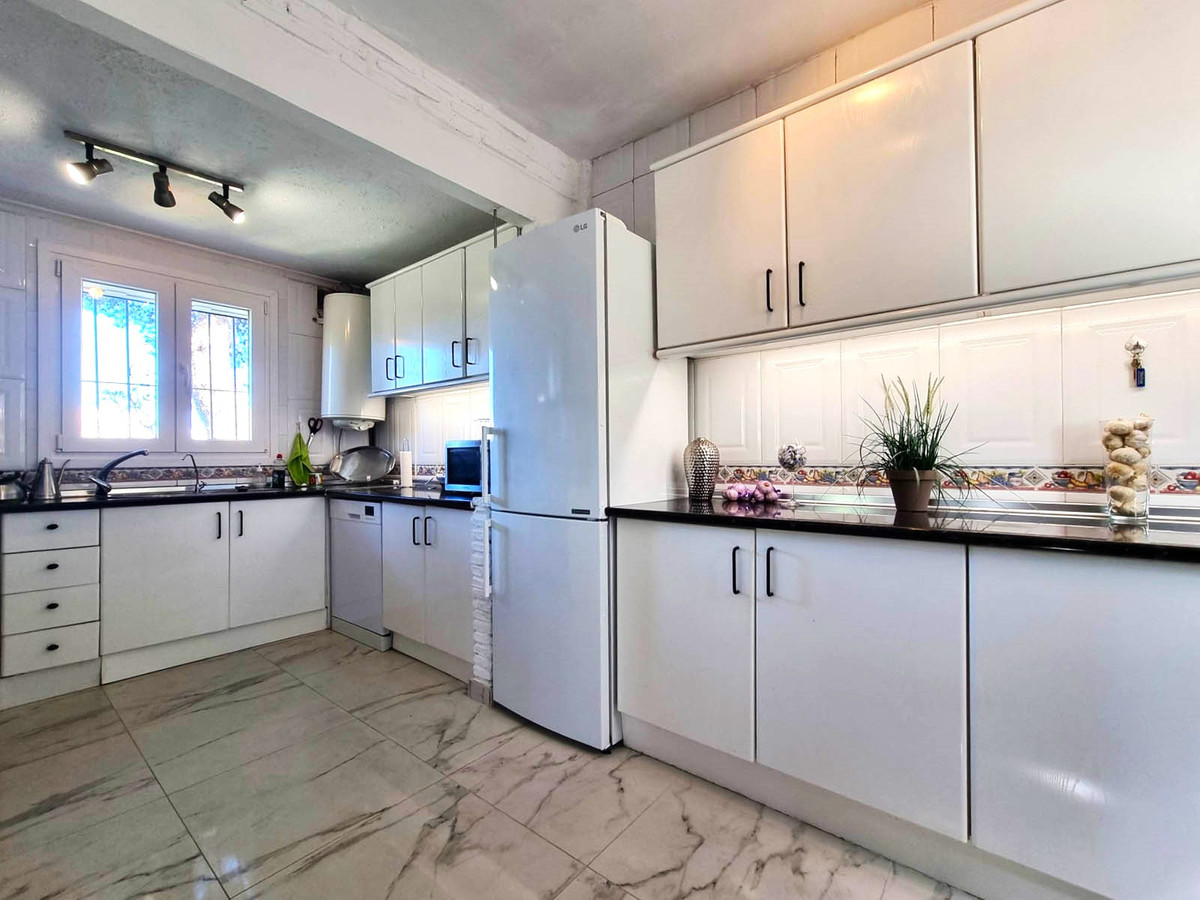 2 Bed Townhouse for sale in Benalmadena Costa Del Sol, Málaga, Spain
