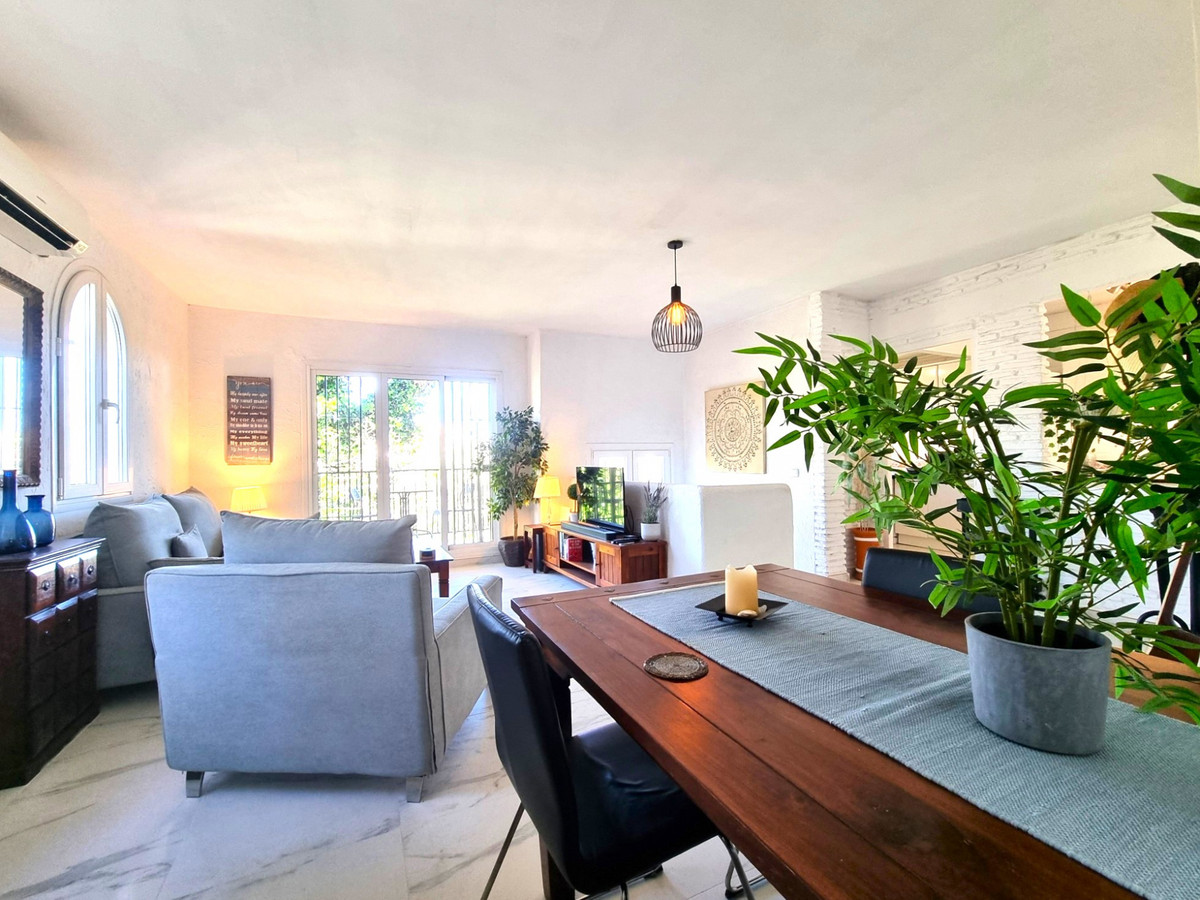 2 Bed Townhouse for sale in Benalmadena Costa Del Sol, Málaga, Spain