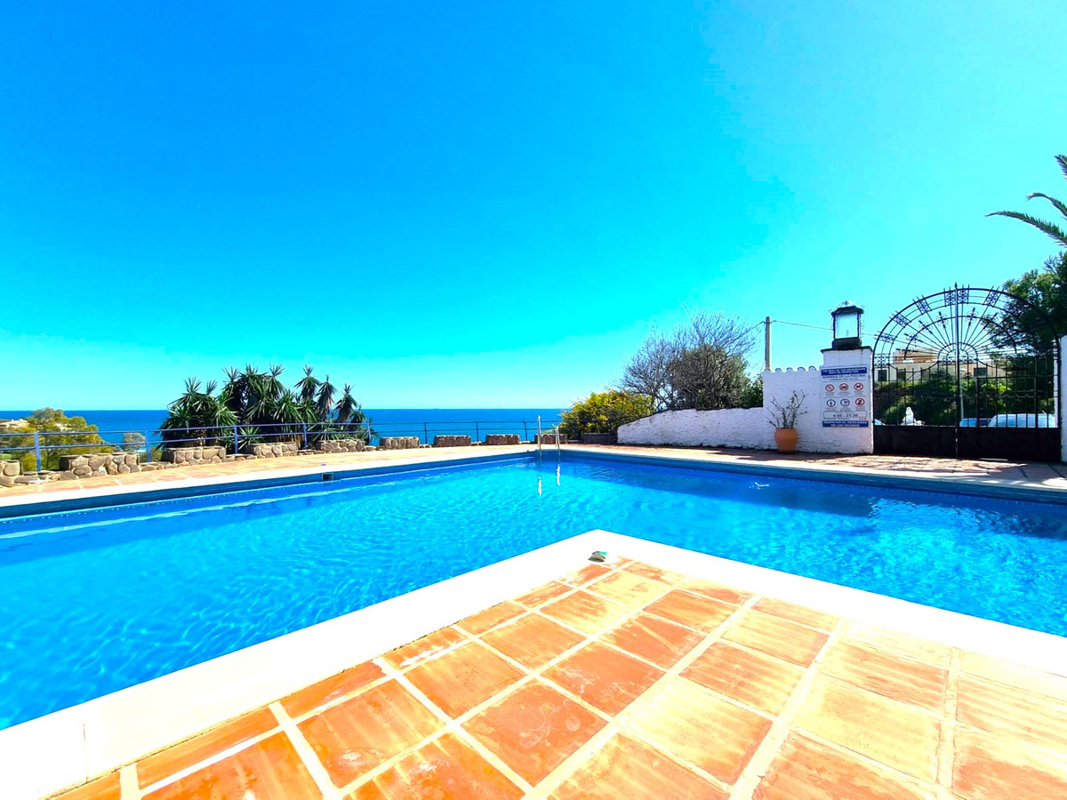 2 Bed Townhouse for sale in Benalmadena Costa Del Sol, Málaga, Spain