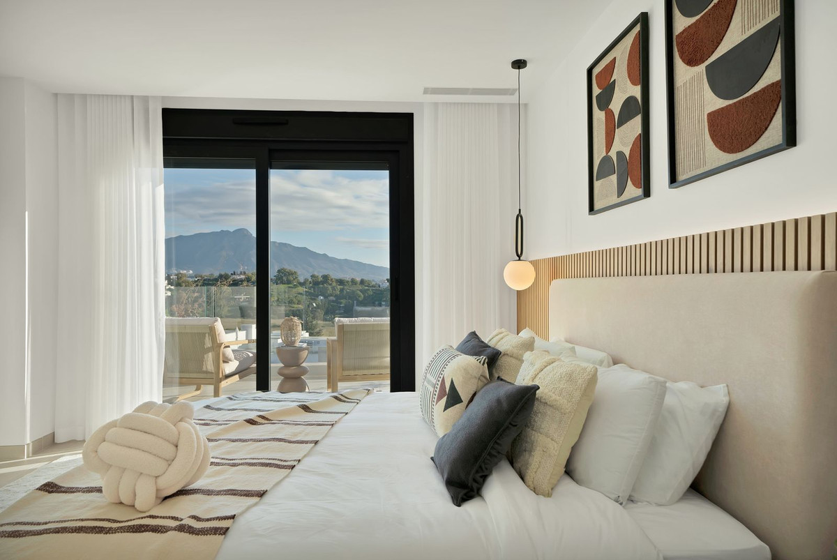 3 Bed Apartment for sale in Estepona Costa Del Sol, Málaga, Spain