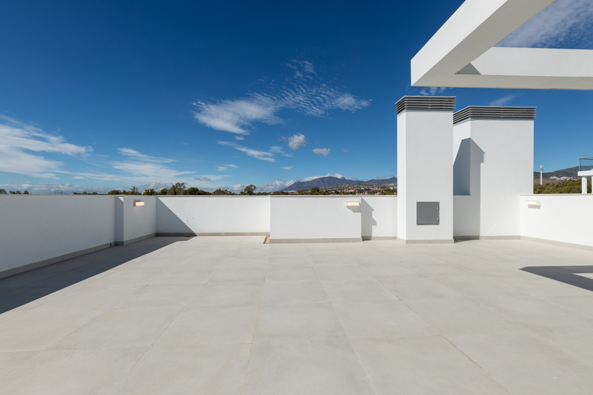 Se vende Pareada de 4 dormitorios en Costa Del Sol, Málaga, España