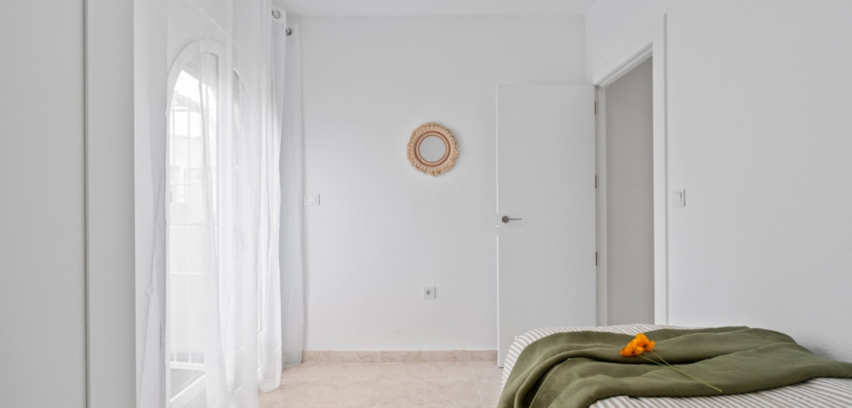 2 Bed Townhouse for sale in La Florida Costa Blanca, Alicante, Spain