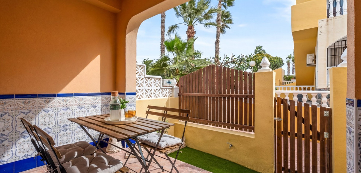 2 Bed Townhouse for sale in La Florida Costa Blanca, Alicante, Spain